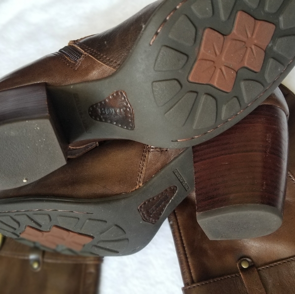 🎉Sold BornBoots 8.5 Rimes Cognac Brown Block Heel - Picture 6 of 8